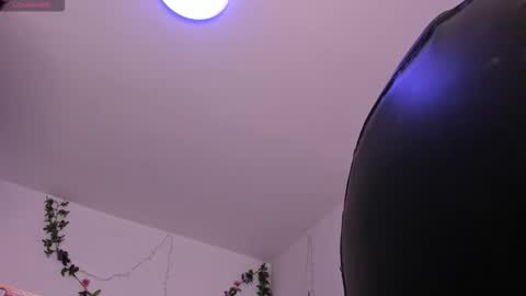 Snapshot of sextape_couple chatting on March 20, 2026, 3:00 am Ask me online show from March 20, 2026, 3:00 am