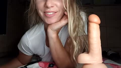 Snapshot of sexualangel chatting on July 28, 2026, 3:35 am Verona online show from July 28, 2026, 3:35 am