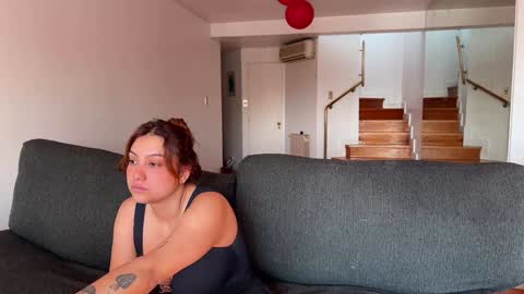 Andrea online show from October 16, 2025, 12:06 pm