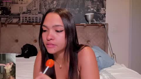 Snapshot of sexualmindset chatting on June 28, 2026, 4:35 pm Andrea online show from June 28, 2026, 4:35 pm