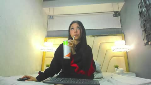 sexvanti online show from September 22, 2025, 7:16 pm
