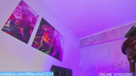 Tifanny Benitez  online show from February 7, 2025, 2:26 pm