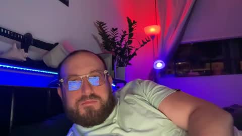 sexxfreak21 online show from December 4, 2024, 3:37 am