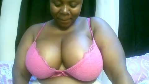 sexxi_ebony online show from April 27, 2026, 6:28 pm