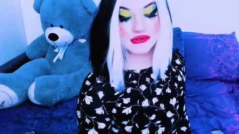 sexxx_queen online show from February 17, 2025, 3:09 pm