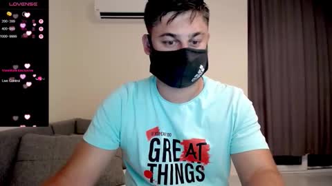 Snapshot of sexxxdickbig chatting on September 22, 2025, 6:43 pm Tommy online show from September 22, 2025, 6:43 pm