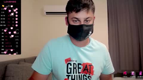 Snapshot of sexxxdickbig chatting on September 28, 2025, 4:01 pm Tommy online show from September 28, 2025, 4:01 pm