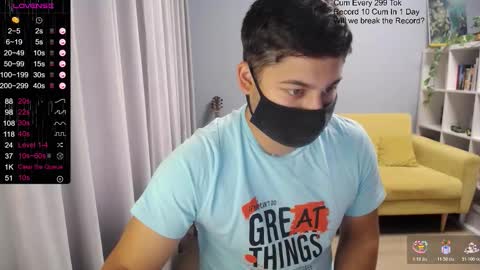 Snapshot of sexxxdickbig chatting on October 24, 2025, 8:22 am Tommy online show from October 24, 2025, 8:22 am