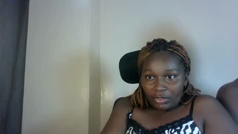 Snapshot of sexxy_amira chatting on October 11, 2025, 12:15 pm sexxy_amira online show from October 11, 2025, 12:15 pm