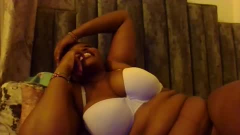 sexxy_beiby online show from February 25, 2026, 7:12 pm