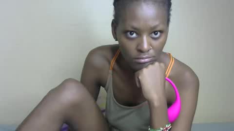 sexxy bum online show from February 8, 2025, 11:22 am