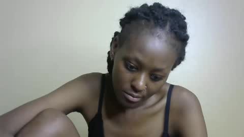 sexxy bum online show from February 12, 2025, 1:19 am