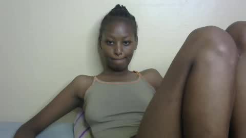 sexxy bum online show from February 17, 2025, 10:40 am