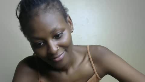 sexxy bum online show from March 3, 2025, 5:50 pm