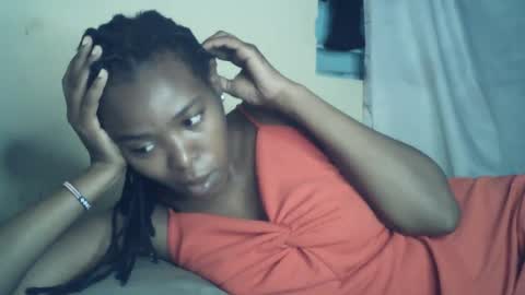 sexxy_curvy23 online show from July 7, 2026, 3:42 am