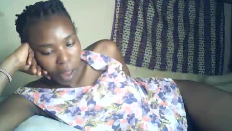 sexxy_curvy23 online show from August 4, 2026, 6:32 pm
