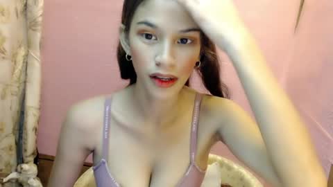 Snapshot of sexxy_dahlia chatting on May 16, 2026, 2:38 pm Dahlia online show from May 16, 2026, 2:38 pm