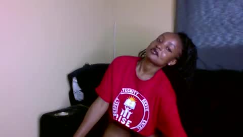 Snapshot of sexxy_daisyy chatting on March 7, 2026, 5:59 am sexxy_daisyy online show from March 7, 2026, 5:59 am