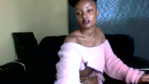 Snapshot of sexxy_daisyy chatting on March 16, 2026, 6:17 am sexxy_daisyy online show from March 16, 2026, 6:17 am