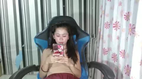 sexxy_emz online show from September 25, 2025, 3:10 am