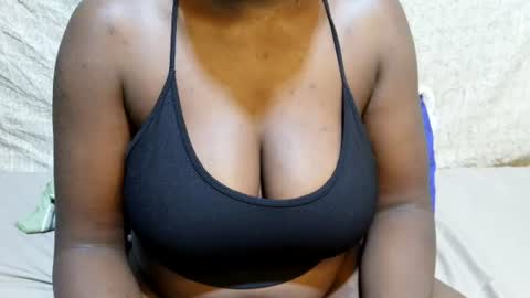 Snapshot of sexxy_maya1 chatting on June 30, 2026, 12:06 pm sexxy_maya1 online show from June 30, 2026, 12:06 pm