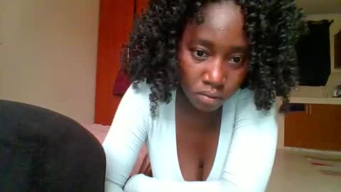 Snapshot of sexxy_thick_ebony chatting on September 13, 2025, 6:35 am Sweet doll  online show from September 13, 2025, 6:35 am