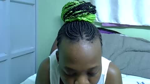 Snapshot of sexxybuttie chatting on October 25, 2025, 9:20 pm African Queen online show from October 25, 2025, 9:20 pm