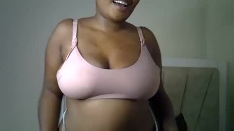 sexxyebony254 online show from December 23, 2025, 10:57 am