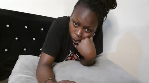 ivy online show from November 28, 2025, 11:07 pm