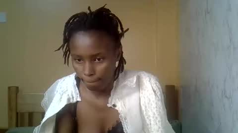 Snapshot of sexxyjey_ chatting on October 22, 2025, 10:59 am sexxyjey_ online show from October 22, 2025, 10:59 am