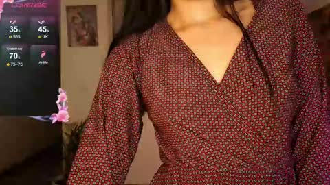 Snapshot of sexxylady__ chatting on February 11, 2025, 5:07 pm Angie online show from February 11, 2025, 5:07 pm