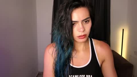  Angie   online show from April 23, 2026, 2:46 am