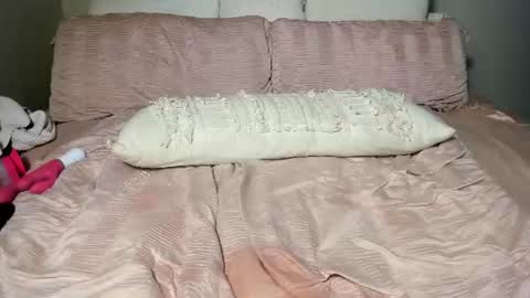 Sexxy Laura online show from July 31, 2026, 2:55 am
