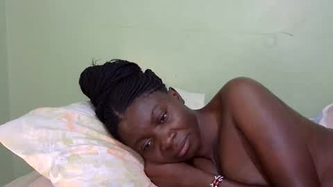 Sexy Boobs online show from November 5, 2025, 1:05 am