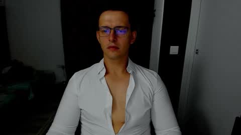 Sexxymuscles4U online show from October 2, 2025, 5:58 am