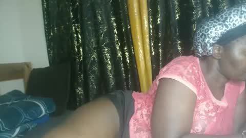 sexxypritty online show from June 7, 2026, 7:28 pm