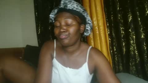 sexxypritty online show from June 9, 2026, 6:30 pm