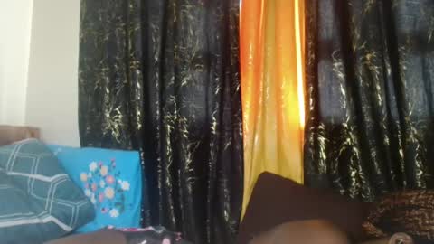 sexxypritty online show from August 3, 2026, 9:04 am