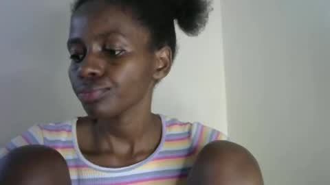 Snapshot of sexxywider_ebony chatting on January 29, 2025, 8:18 am sexxywide ebony online show from January 29, 2025, 8:18 am