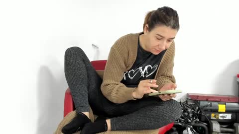 Ana  Rusakova online show from April 1, 2026, 11:44 am