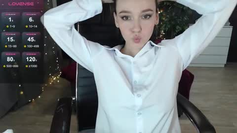 Snapshot of sexy_alexxia chatting on September 27, 2025, 4:45 pm Alexia online show from September 27, 2025, 4:45 pm