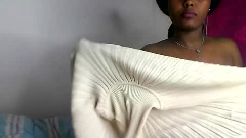 sexy_anayah online show from March 3, 2026, 9:42 pm