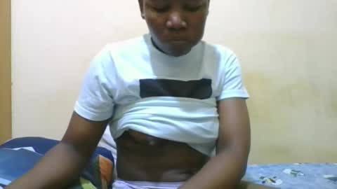 Snapshot of sexy_ariana90 chatting on September 22, 2025, 9:44 am Reshia online show from September 22, 2025, 9:44 am