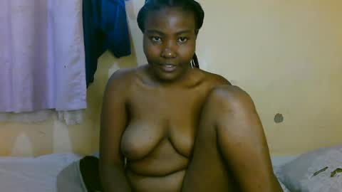 Snapshot of sexy_banice chatting on June 12, 2026, 7:07 am sexy_banice online show from June 12, 2026, 7:07 am