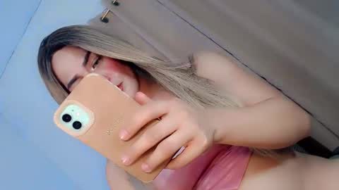 Snapshot of sexy_blaire chatting on September 20, 2025, 11:28 pm Haley Blaire online show from September 20, 2025, 11:28 pm