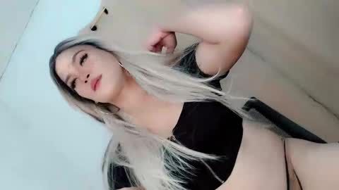 Snapshot of sexy_blaire chatting on September 28, 2025, 1:27 pm Haley Blaire online show from September 28, 2025, 1:27 pm