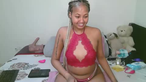 sexy_bluegirl online show from May 2, 2026, 10:26 pm