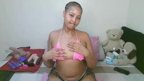 sexy_bluegirl online show from May 4, 2026, 5:42 pm