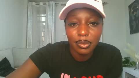 Snapshot of sexy_candia chatting on April 1, 2026, 11:11 am Stacy online show from April 1, 2026, 11:11 am