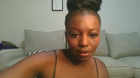 Snapshot of sexy_candia chatting on April 5, 2026, 8:11 am Stacy online show from April 5, 2026, 8:11 am